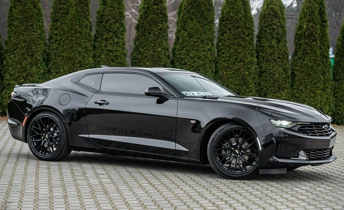 Chevrolet Camaro cena 114700 przebieg: 53000, rok produkcji 2019 z Krośniewice małe 466